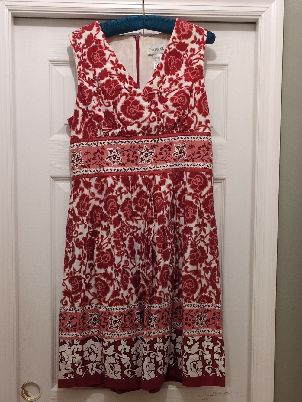 Chadwick's Cotton Dress 14P Sleeveless Red Pink Salmon Floral Runs Small 12P 10P
